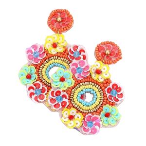 Boucles d'oreilles brodées de fleurs en sequins, bijoux perlés faits à la main, boucles d'oreilles d'Inde par MD HANDICRAFTS - Product Image 1