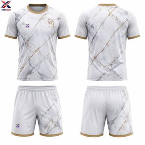 Uniforme de Fútbol Personalizado de Alta Calidad TATAPAK, Jersey de Manga Corta con Impresión por Transferencia de Calor, Transpirable y que Absorbe la Humedad - Product Image 6