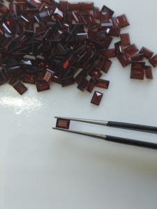 Natural Red <b>Garnet</b> 5x3.5MM Baguette Cut Best Quality Loose Gemstones For Jewelry Making - Product Image 1
