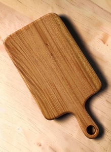 Planche à découper en bois de qualité supérieure Unicorn Handicrafts, fabriquée à la main en bois de manguier, sheesham et ashoka, taille personnalisée, logo OEM, vente en gros - Product Image 2