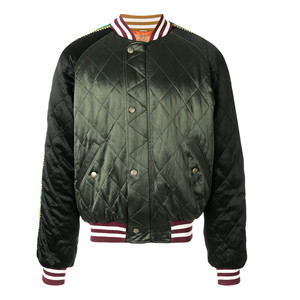 Veste de baseball universitaire en satin avec logo personnalisé Bomber d'hiver à capuche pour hommes avec broderie 3D High Street Streetwear Private Design - Product Image 4