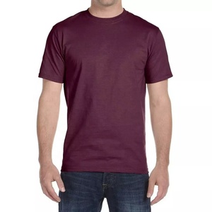 Camiseta de algodón lisa con cuello redondo y manga corta de ajuste holgado para hombre, ropa al por mayor, fabricante de etiquetas de marca personalizadas para fitness y uso formal. - Product Image 1