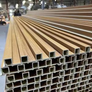 Componentes de Madera de Grado Comercial para Revestimiento Exterior con Propiedades Resistentes a la Humedad, Rayos UV y Termitas - Product Image 6