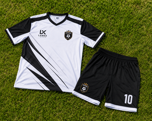 Nouvelle conception, ensemble de maillots de football personnalisés par sublimation, maillot de football à manches courtes pour hommes, uniforme de sport, vêtements d'équipe, logo personnalisé, numéro, entraînement - Product Image 6