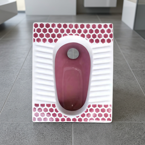Inodoro de Cerámica Moderno de Diseño Bicolor Rojo y Blanco, Tipo Orissa, Directo de Fábrica Vistaar, Venta al Por Mayor - Product Image 3