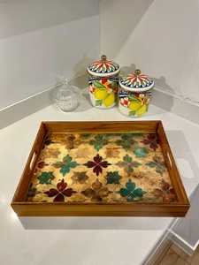 Plateau de service décoratif en bois, motif floral imprimé, base élégante, plateau rectangulaire pour le thé et le café, décoration élégante pour la maison - Product Image 4