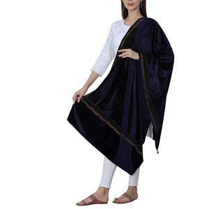 Chales de Mujer al por Mayor, Último Diseño, Colores Personalizables, Chal de Terciopelo Negro Simple, Chales Tejidos Transpirables, Servicio OEM - Product Image 3