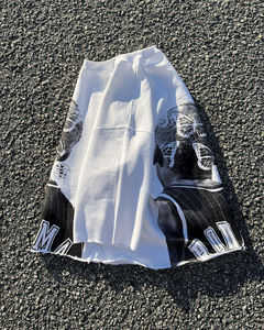 เสื้อยืดโอเวอร์ไซส์ทรงเรกูลาร์ 100% ผ้าฝ้าย ระบายอากาศได้ดี เป็นมิตรกับสิ่งแวดล้อม แห้งเร็ว ทรงไหล่ตก สไตล์สตรีทแวร์ รับสกรีนโลโก้ แขนสั้น - Product Image 5