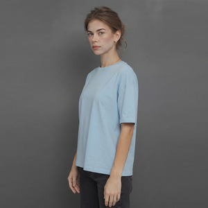 เสื้อยืดโอเวอร์ไซส์ผ้าฝ้าย 220gsm ทรงหลวม แขนสั้น สไตล์ฤดูร้อนสำหรับผู้หญิง เสื้อทีเชิ้ตแนวสตรีทแวร์ ทรงหลวม ไซส์พลัส - Product Image 3