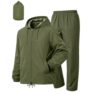 Ensemble coupe-vent personnalisé pour homme : veste à capuche et pantalon – Tenue de sport pour entraînement en extérieur et randonnée - Product Image 1