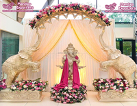 Achetez une statue moderne de Lord Ganesha en fibre de verre, personnalisable en couleur et taille, légère, pour la décoration d'entrée de mariage indien, vente en gros