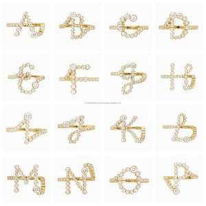 Anillo de Compromiso de Plata de Ley 925 con Letra Inicial de la A a la Z, con Moissanita de Corte Brillante y Engaste de Bisel, Banda Minimalista con Letras del Alfabeto - Product Image 1