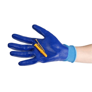 Gants en nitrile personnalisés offrant une adhérence fiable, un confort flexible et une protection durable des mains pour les applications professionnelles. - Product Image 6