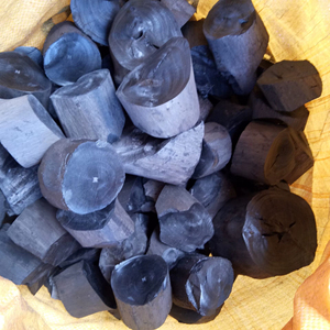 Charbon Halaban de Merades, densité supérieure, sans fumée, performance optimale, écologique, norme d'exportation, idéal pour la cuisson à la broche à la chinoise - Product Image 1