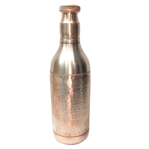 Producto estándar superior, artículo de artesanía india, botella de agua de cobre de alta calidad, diseño único duradero, nuevo estilo decorativo para el hogar - Product Image 2