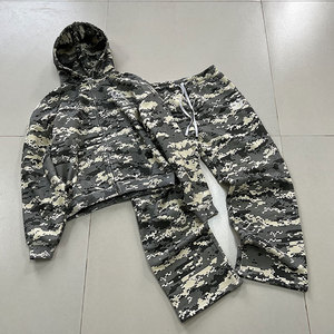 Ensemble de survêtement unisexe Econex Sports noir à capuche coupe-vent 2-en-1 avec appliqué étoile, streetwear en coton, sweat-shirt et pantalon de jogging long - Product Image 1