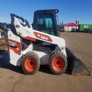 Cargadora compacta Bobcat S66 de la mejor calidad con alta fuerza de despegue, brazos elevadores duraderos y diseño de cabina ergonómico para la comodidad del operador - Product Image 1