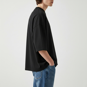 T-shirt homme en coton 100% lourd, couleur noire unie, coupe ample et oversize, logo imprimé sur mesure OEM, écologique. - Product Image 2