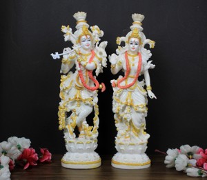 Statue de Radha Krishna en résine de marbre de Nirmala Handicrafts |   Idole de dieu hindou traditionnelle en or blanc, faite à la main |   Décoration d'intérieur - Product Image 1