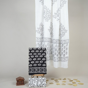 Traje Indio de Algodón con Estampado Floral Blanco y Negro para Mujer |   Salwar Kameez Punjabi de Alta Calidad con Estampado a Mano |   Conjunto de Ropa Casual Étnica - Product Image 1