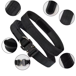 1.5-इंच सामरिक मोले बेल्ट, आंतरिक बेल्ट और आंतरिक गैर-पर्ची पैड, 2-इन-1 त्वरित-रिलीज सिस्टम बेल्ट से लैस है। - Product Image 2