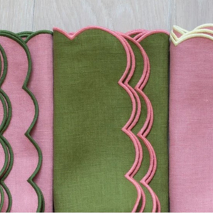 Romantic Valentine's Day <b>Linen</b> Napkins <b>Table</b> Decor for Love Celebrations - Product Image 3