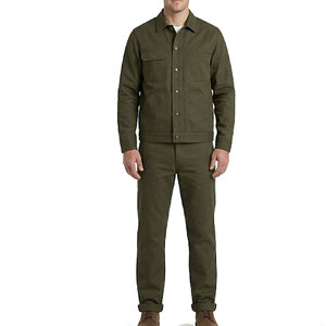 Conjunto de Uniforme de Trabajo de Poliéster Transpirable de Alta Visibilidad y Durabilidad con Diseño Reforzado y Costuras Resistentes para Uso Industrial - Product Image 1