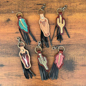 Llavero de cuero con flecos personalizado occidental, llavero de cuero genuino, llavero de vaquera, llaveros de cuero de lujo - Product Image 3