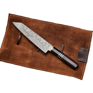 Cuchillo de chef de acero de Damasco con mango de madera y funda de cuero - Product Image 1