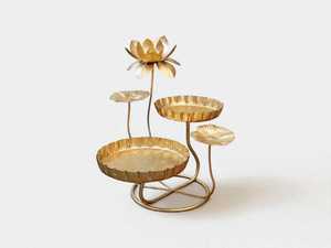 Support de présentation en métal doré en forme de lotus, centre de table floral, support de service en métal pour la décoration de table de mariage - Product Image 2
