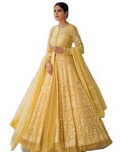 Designer Gowns Online India - Elegant Evening Dresses for Women Designer Gowns Online India - Elegant Evening Dresses for Women