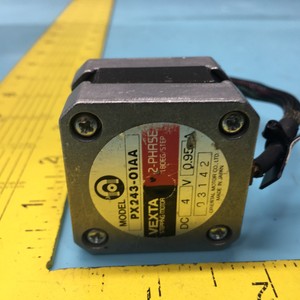 มอเตอร์สเต็ปเปอร์ VEXTA รุ่น PX243-01AA-C4, PX24301AAC4 - อุปกรณ์และอะไหล่เซมิคอนดักเตอร์ระดับโลกที่เชื่อถือได้ - Product Image 1
