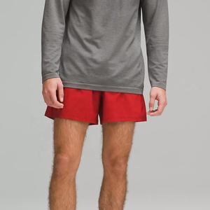 กางเกงขาสั้นออกกำลังกายสำหรับผู้ชาย ปรับแต่งโลโก้ได้ เอวสูง สปอร์ต ฟิตเนส วิ่งจ๊อกกิ้ง เทรนนิ่ง ทรงหลวม เหมาะสำหรับวิ่งและเล่นเทนนิส - Product Image 3