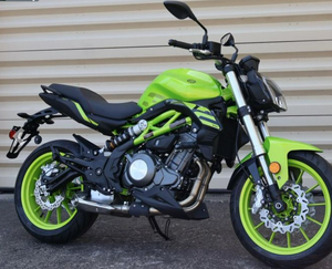 มอเตอร์ไซค์เบเนลลี 302S รุ่นใหม่ ปี 2025 ความจุ 300 ซีซี สปอร์ตไบค์แบบเน็คเก็ต พร้อมส่งทั่วประเทศ พร้อมจัดส่ง - Product Image 1