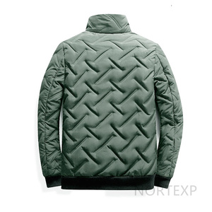 Veste d'hiver à capuche pour homme sur mesure ODM, style formel décontracté, en fibre de polyester épaisse, imperméable, réversible, vente en gros à l'international - Product Image 2