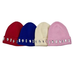 Bonnet en tricot tendance avec garniture en strass rouge, bleu, crème, rose – Chapeau d'hiver chaud en acrylique pour femmes et hommes - Product Image 6