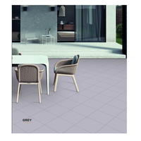Carreaux de sol extérieurs modernes en porcelaine vitrifiée noire antidérapante 300x300mm pour cuisine, cantine, restaurant, terrasse