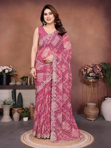 Collection de saris en georgette à imprimé Royal Bandhani avec bordure en dentelle miroir et blouse assortie – Tenue de soirée indienne traditionnelle et moderne - Product Image 3