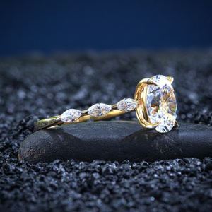 Anillo de Compromiso con Diamante Ovalado Marquise de 3.10CT Cultivado en Laboratorio, Oro de 14K con Baño de Rodio, Certificado IGI, para Mujer - Product Image 2