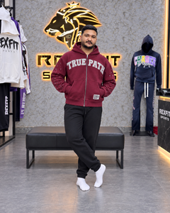 Sweat-shirt à capuche unisexe personnalisé avec fermeture éclair, style streetwear, lettres appliquées, en molleton, avec manches ornées de strass, pour usage quotidien, style haut de gamme, étiquette personnalisée - Product Image 2