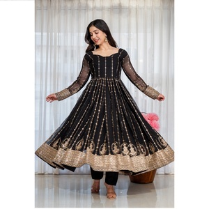 ชุดเดรส Anarkali สำหรับผู้หญิง ดีไซน์หรูหรา ประดับด้วยงานปักลาย Zari อย่างละเอียด พร้อมงานปักเลื่อม มีจำหน่ายจำนวนมากในราคาประหยัด - Product Image 1