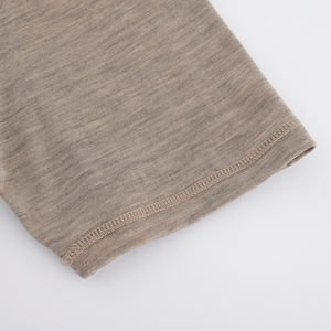 Ensemble de sweat-shirts et shorts d'hiver pour hommes en tissu éponge imprimé avec logo et couleur personnalisés, 100% coton, tissu respirant, style sportif - Product Image 4