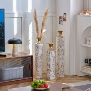 Juego de Decoración para el Hogar, 3 Jarrones Grandes de Metal Blanco Esmaltado para Piso, 24in/28.7in/33.5in de Altura, Jarrones Metálicos Decorados - Product Image 1