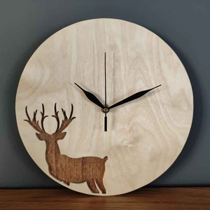 Reloj de Pared de Madera de Pino Sólido, Movimiento de Cuarzo, Visualización con Agujas, Estilo Moderno Antiguo, Color Madera Natural, Decoración para Sala de Estar - Product Image 3