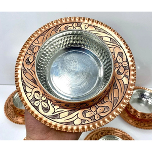 Cuenco de cobre martillado y para servir, estilo tradicional indio para curry, con diseño en relieve, forma redonda, de doble tono. - Product Image 4