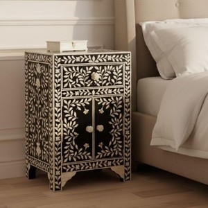 Coastal Style Bone Inlay Bedside <b>Table</b> With 3 <b>Drawers</b> Chic Nightstand Storage Cabinet Resin Inlay <b>Side</b> <b>Table</b> For Bedroom Hotels - Product Image 6