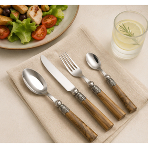 Ensemble de couverts de luxe de style français en acier inoxydable avec manche en bois naturel et finition vintage polie à la main pour la table de dîner raffinée - Product Image 4