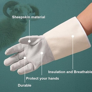 ถุงมือเชื่อมหนังวัวเกรดพรีเมียม ผ่านการรับรองมาตรฐาน CE ทนทานต่อการเสียดสี สำหรับงานหนัก ถุงมือเพื่อความปลอดภัยในอุตสาหกรรม - Product Image 4