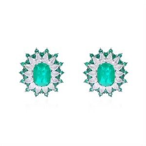 Lujo Vintage 925 Pendientes de gota de plata Moda Sintético Esmeralda CZ Piedra preciosa Lujo Vintage 925 Pendientes de gota de plata - Product Image 1