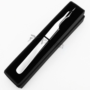 Boîte noire RMI pour pince à épiler pour extensions de cils, design argenté brillant, nouveau modèle - Product Image 3